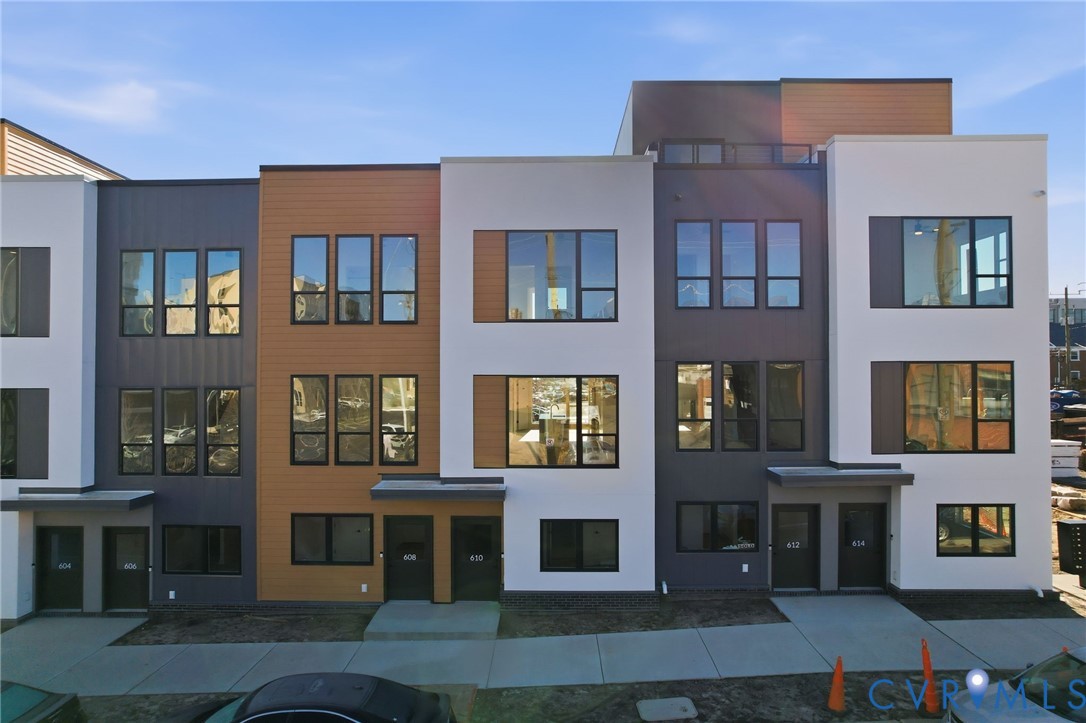 120 Manchester Mews — photo