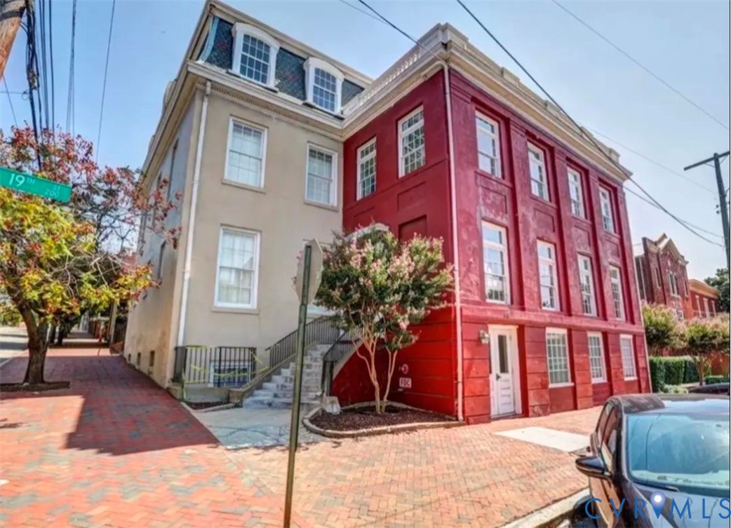 219 N 19th St Unit#U11 — photo