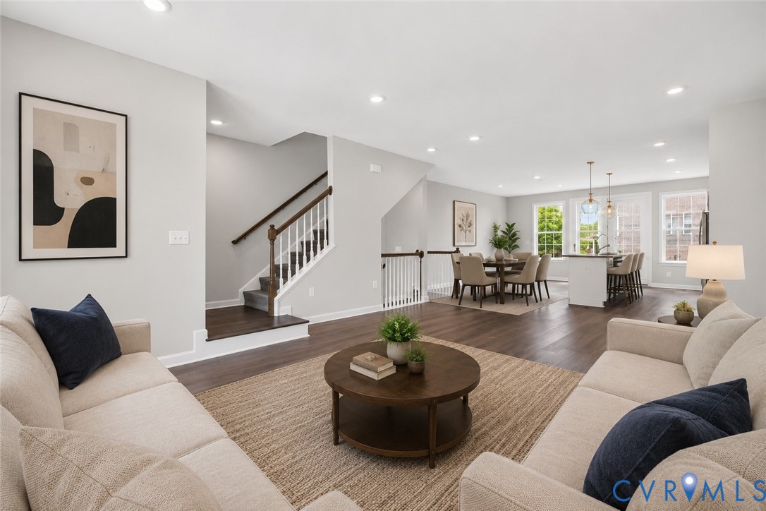 1309 Claytor Ln — photo