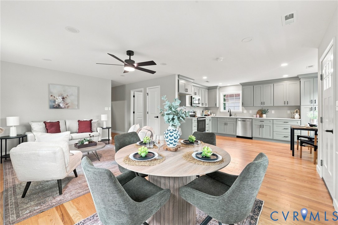1909 Cool Ln — photo