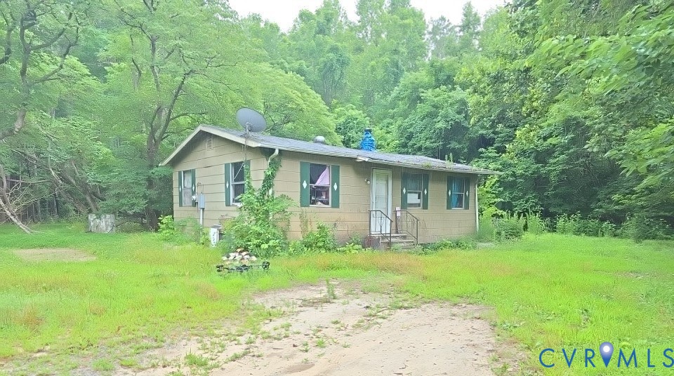 1135 Devils Bottom Rd — photo