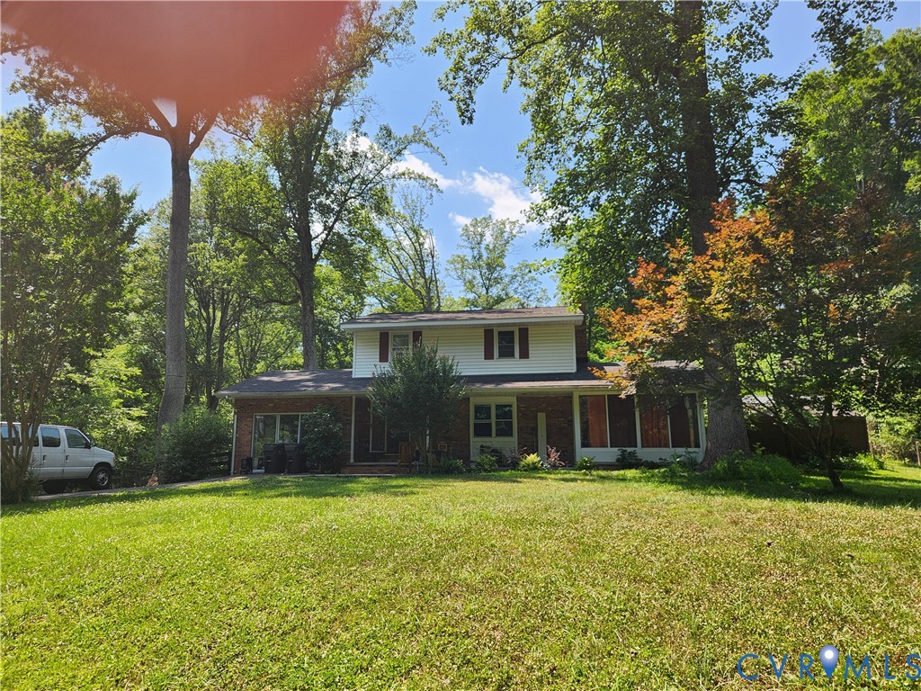 816 N Lakeshore Dr — photo