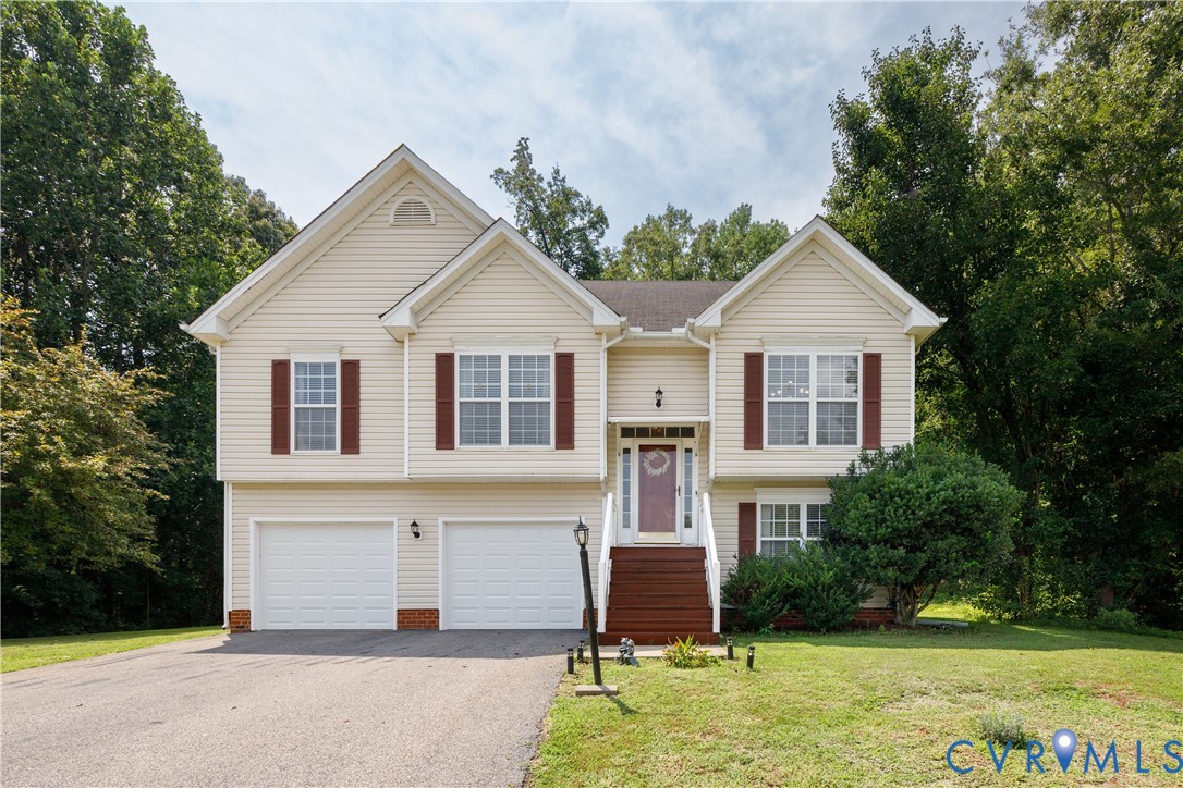 2766 Knobbly Ct — photo