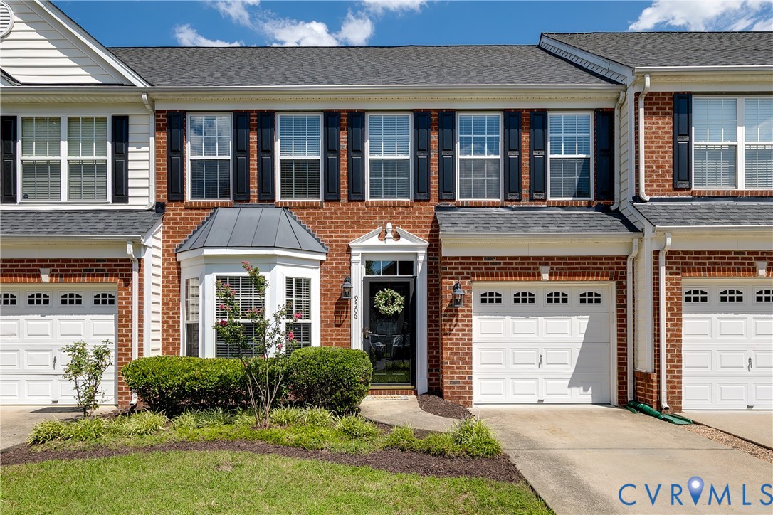 9506 Meredith Creek Ln — photo