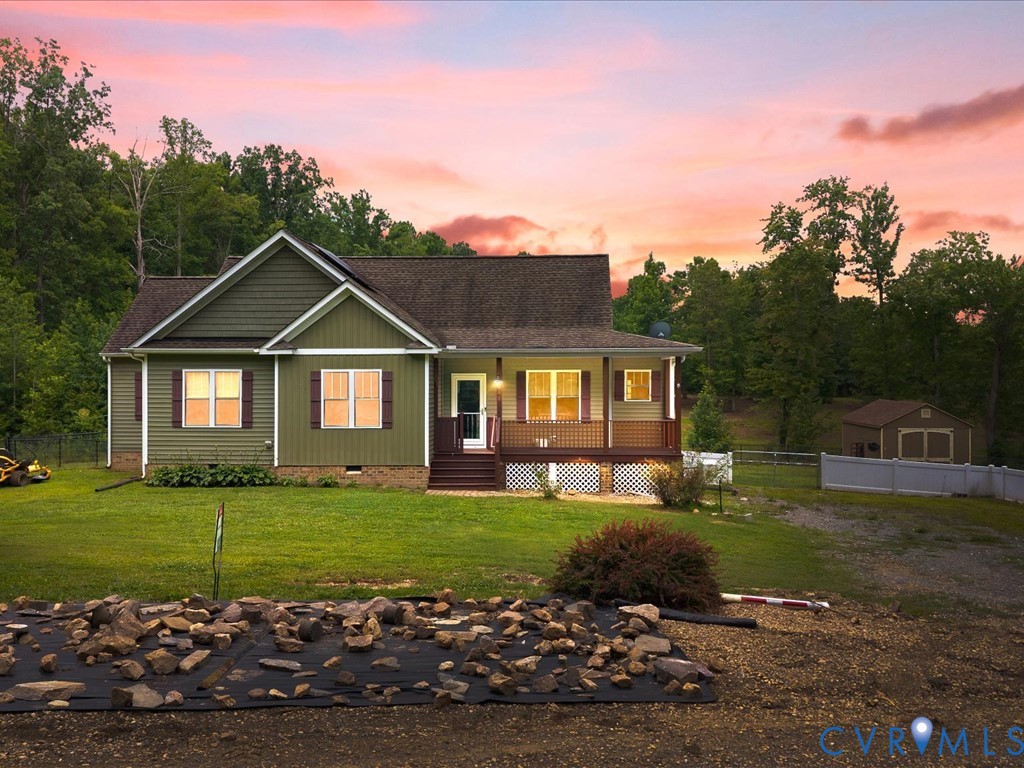 165 New South Ridge Rd — photo