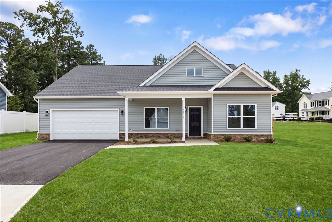 8201 Excaliber Pl — photo
