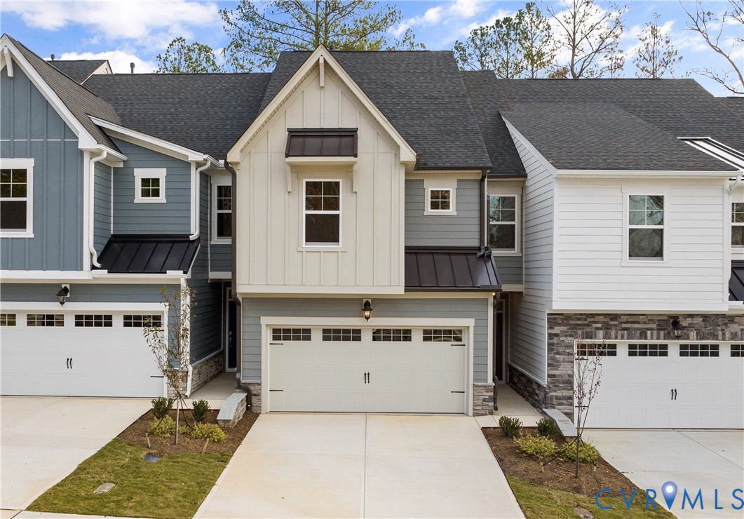 10946 Rushing Rapids Ln — photo