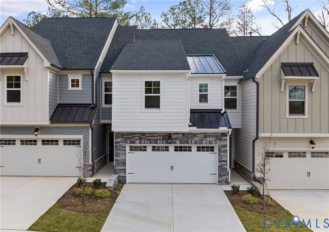 10944 Rushing Rapids Ln — photo