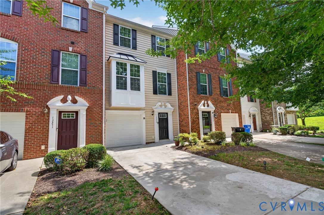 13373 Diamond Ridge Dr — photo
