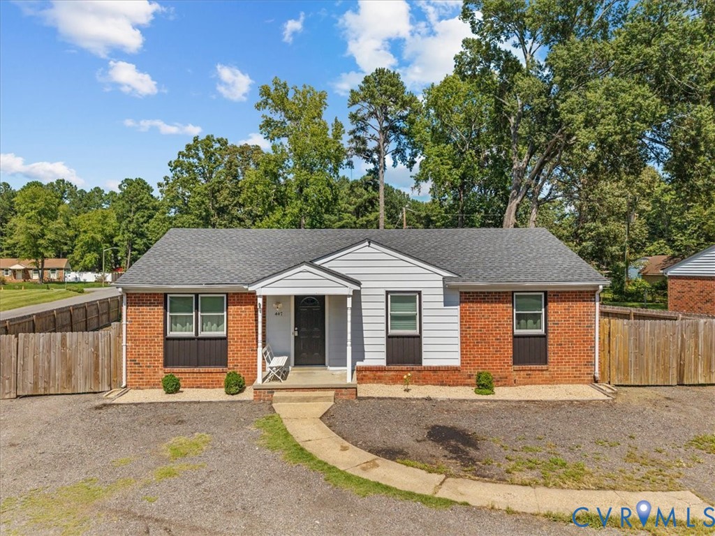 447 Lasalle Dr — photo