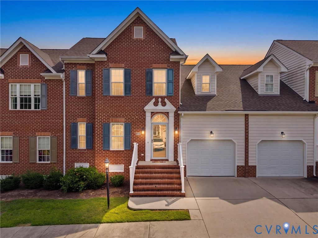 107 Creekridge Pl — photo