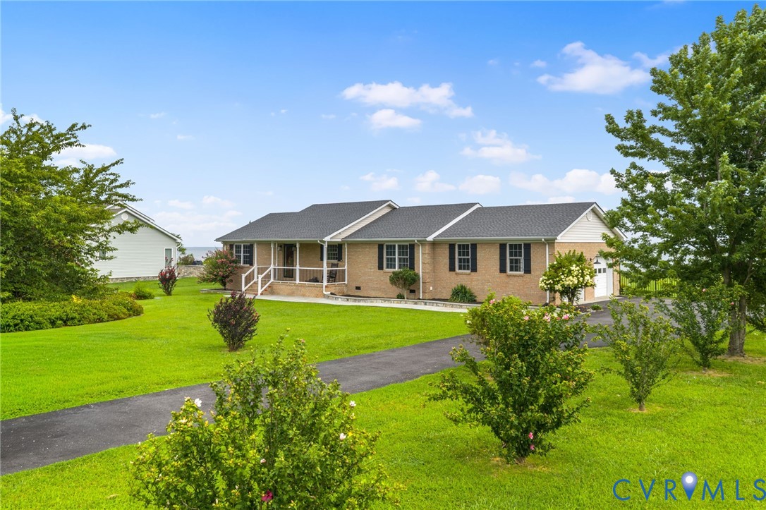 339 Potomac Dr — photo