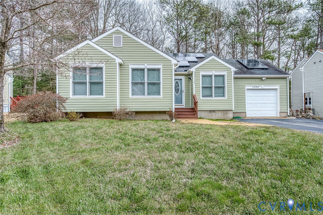1700 Winters Hill Cir — photo