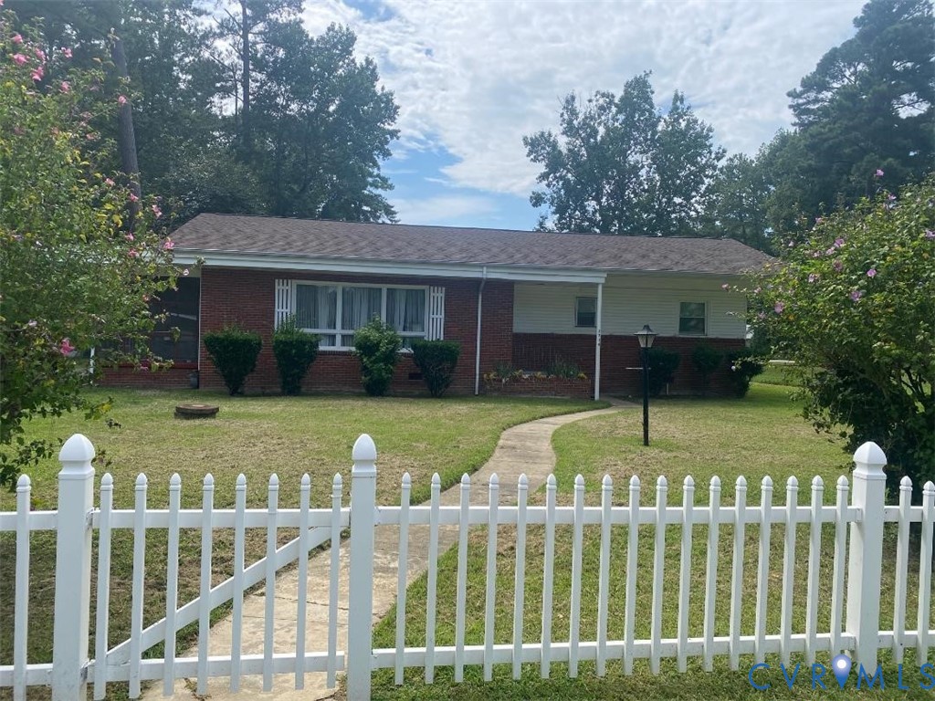 2716 Rollingwood Rd — photo