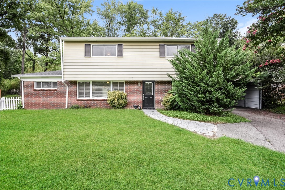 9304 Farmington Dr — photo
