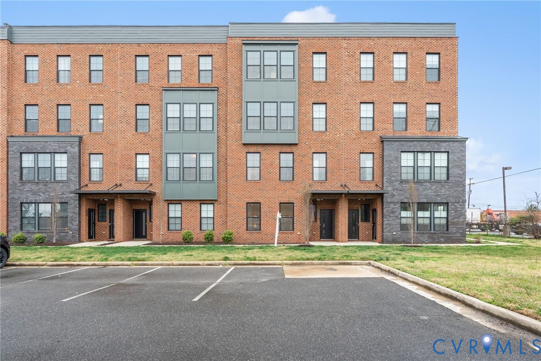 2439 Ownby Ln Unit#B 13 — photo