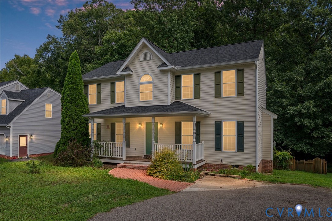 6213 Walking Path Ln — photo