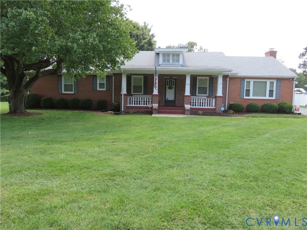1605 Francis Rd — photo