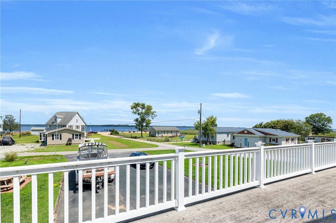 111 Marine Dr — photo