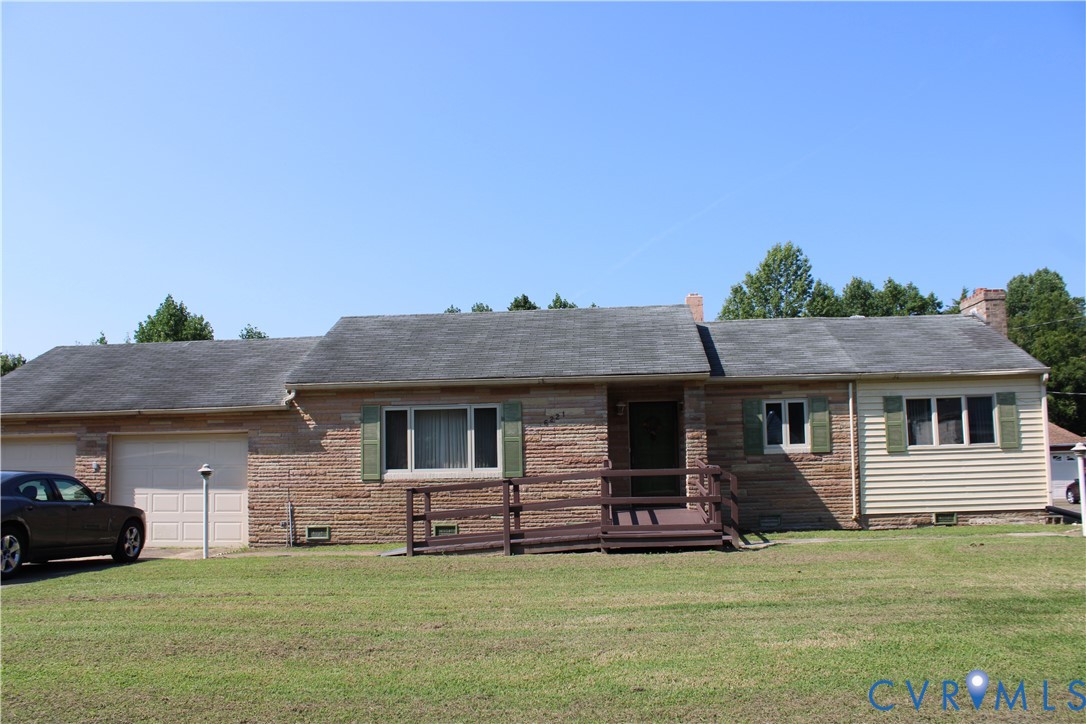 6221 Sturgeon Point Rd — photo