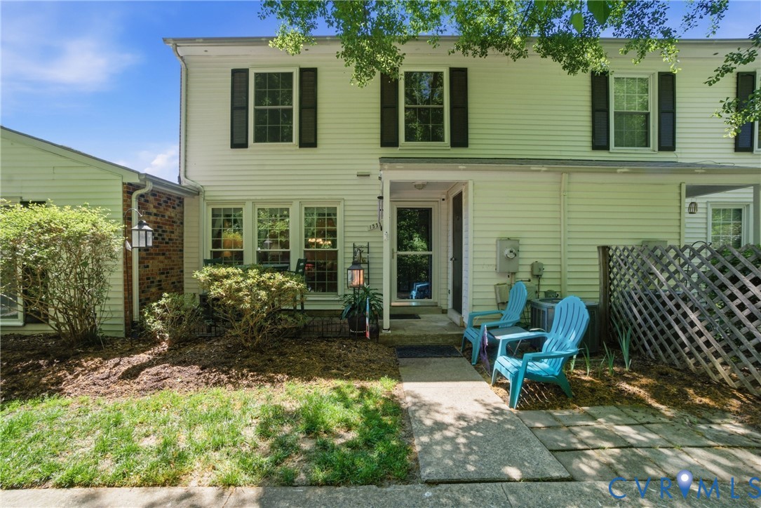 1533 Harpers Ferry Ct — photo