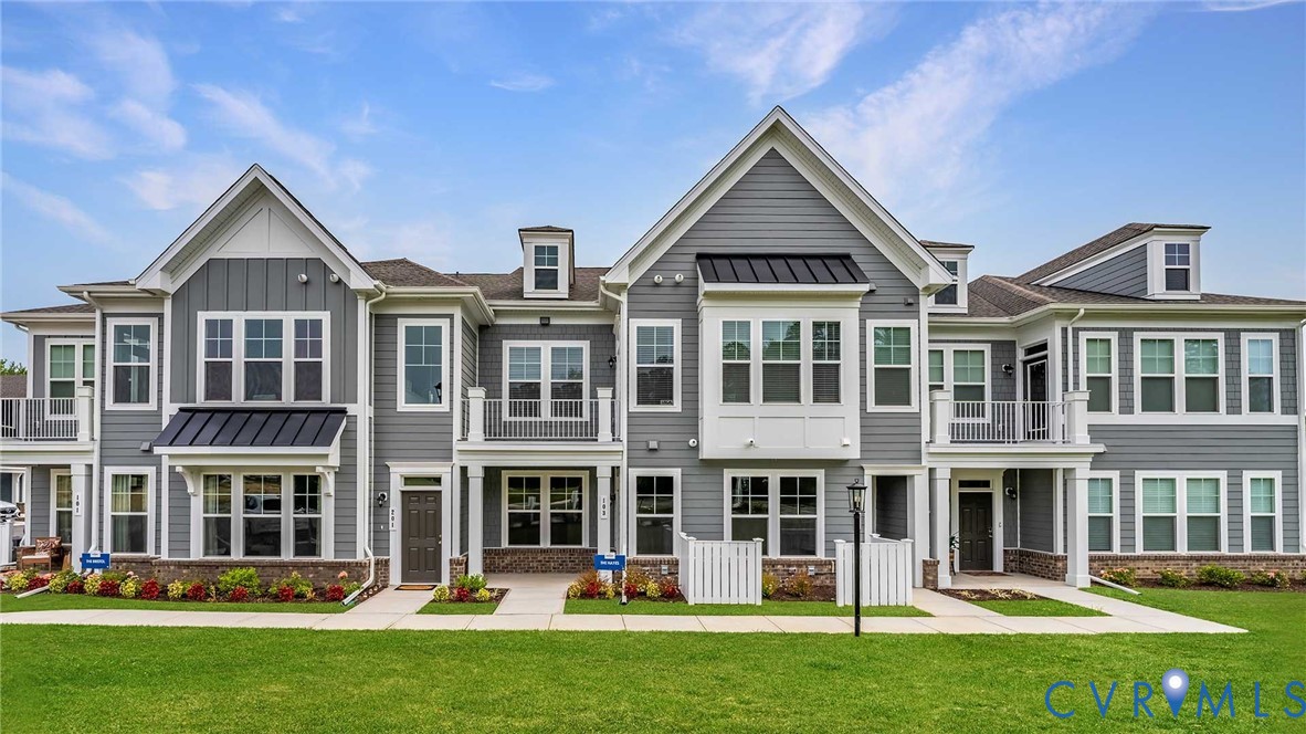 5313 Twisting Vine Ln Unit#201 — photo