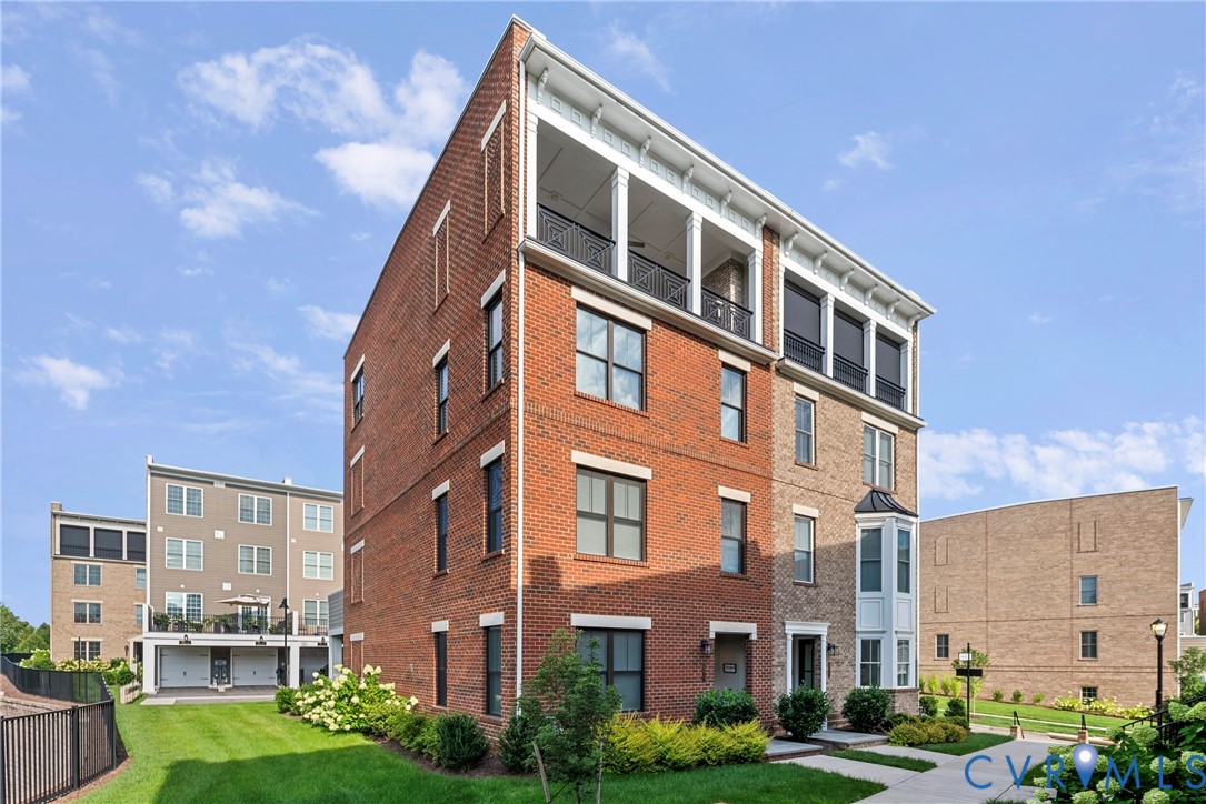 373 Bramber Walk Unit#B — photo