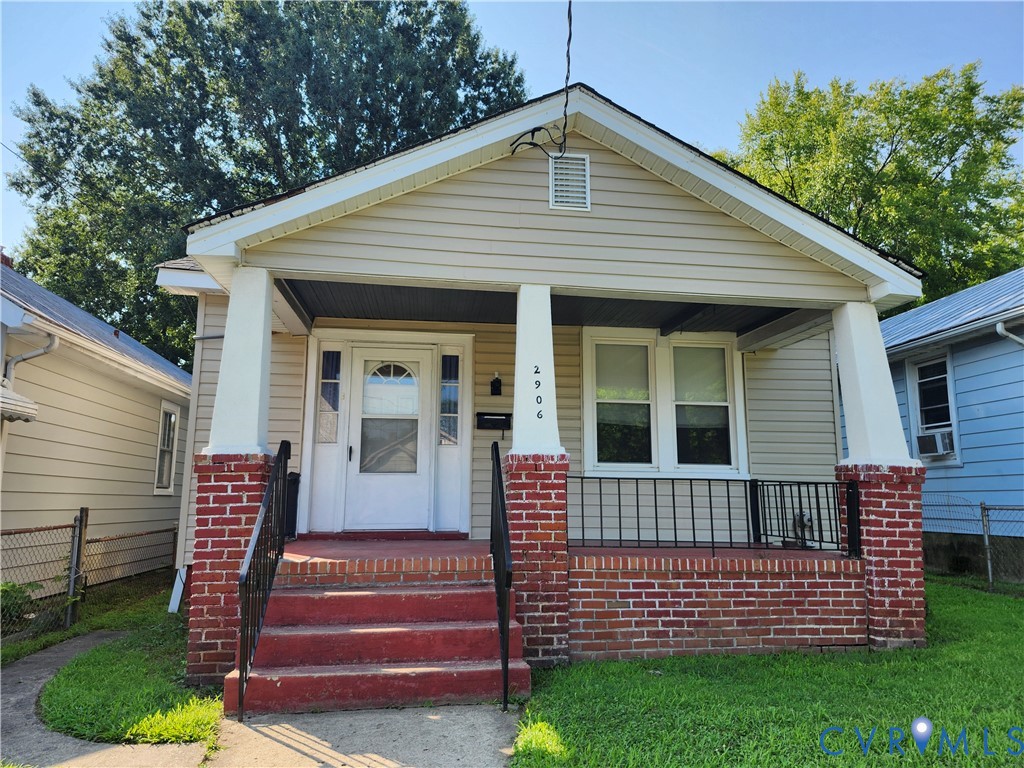 2906 Decatur St — photo