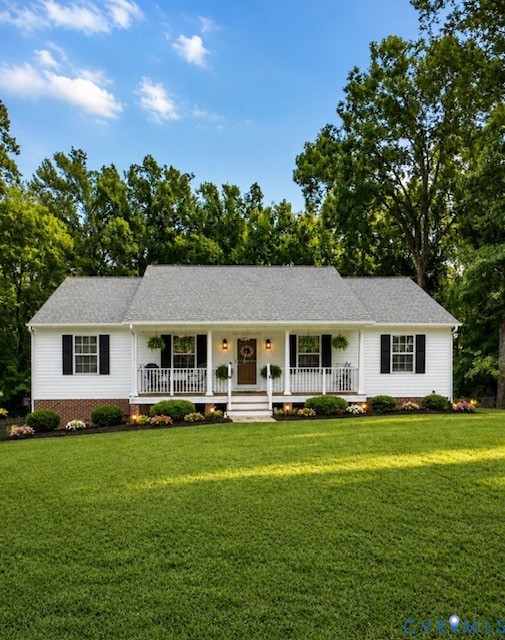 2212 Sara Ann Ct — photo