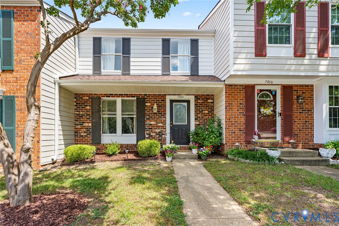 7702 Balla Ct — photo