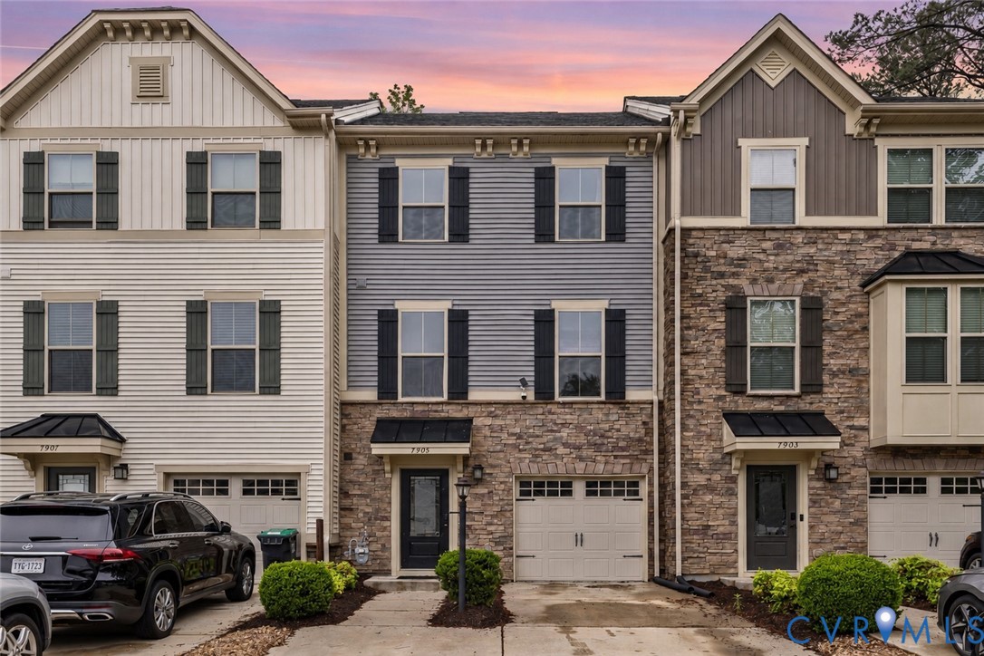 7905 Wistar Woods Ct — photo