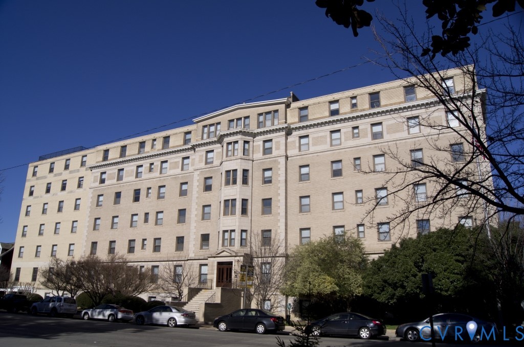 2900 Kensington Ave Unit#503 — photo