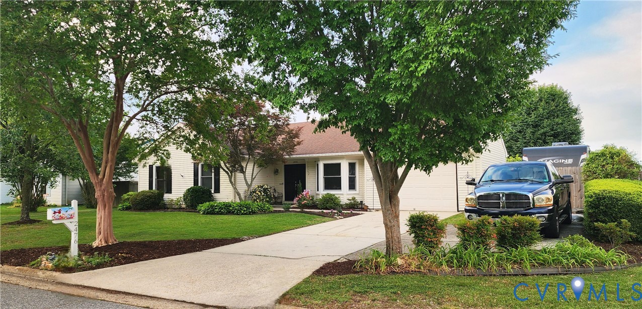 2476 Lemans Way — photo