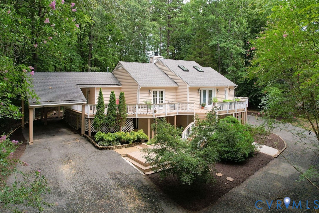 602 Red Maple Dr — photo