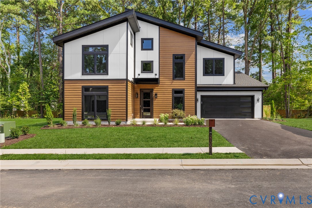 2705 Willoughton Ln — photo