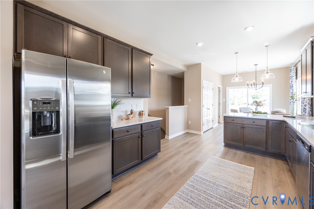 5335 Pointes End Way Unit#102 — photo