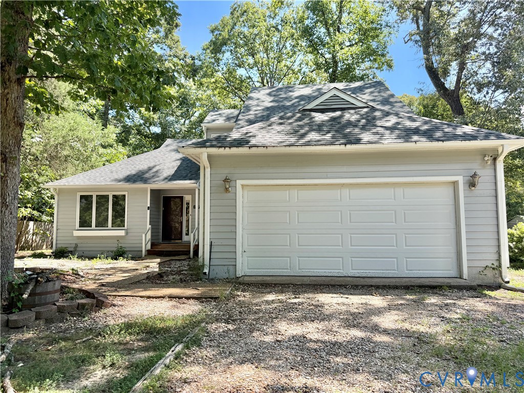 1717 Stone River Rd — photo