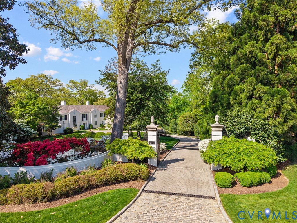 214 S Wilton Rd — photo