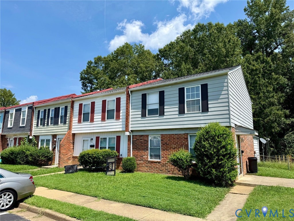 317 Bernie Ct — photo