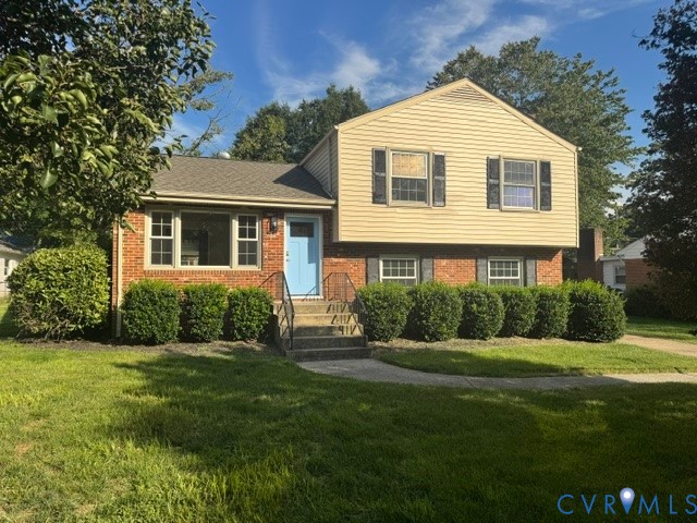 2417 Boissevain Rd — photo