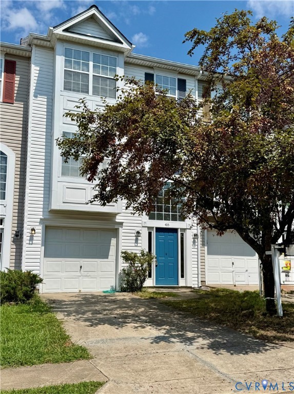 405 Donelson Loop — photo