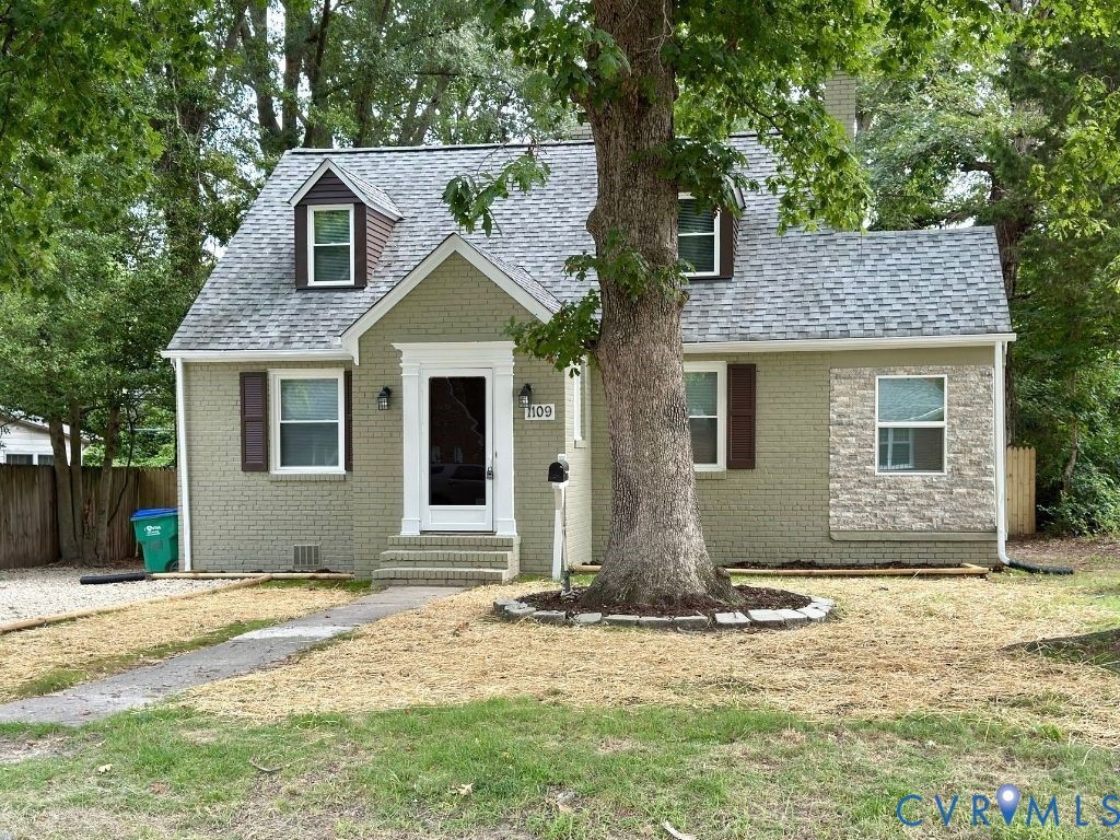 1109 Evergreen Ave — photo
