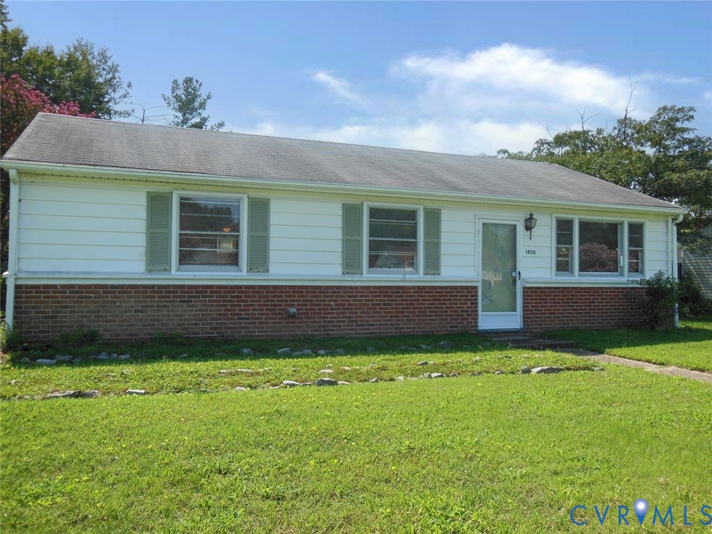 1805 Naselle Ln — photo