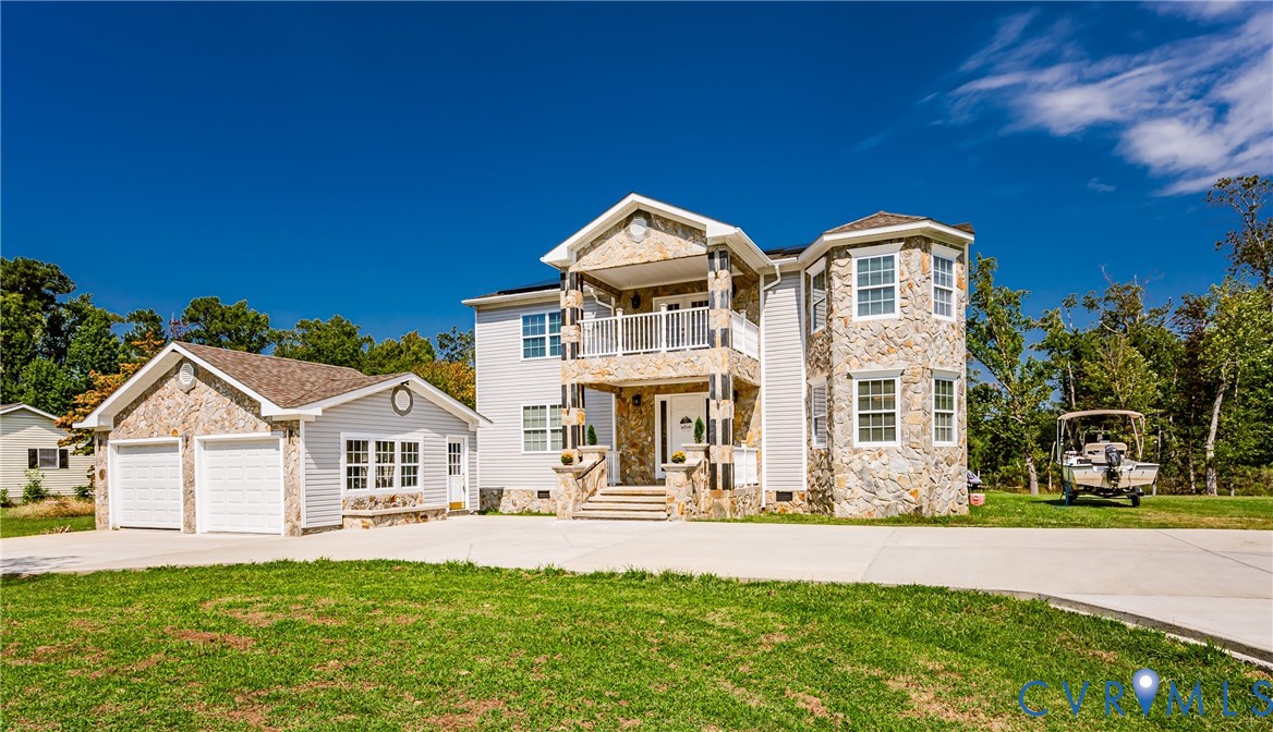 121 Tammy Dr — photo