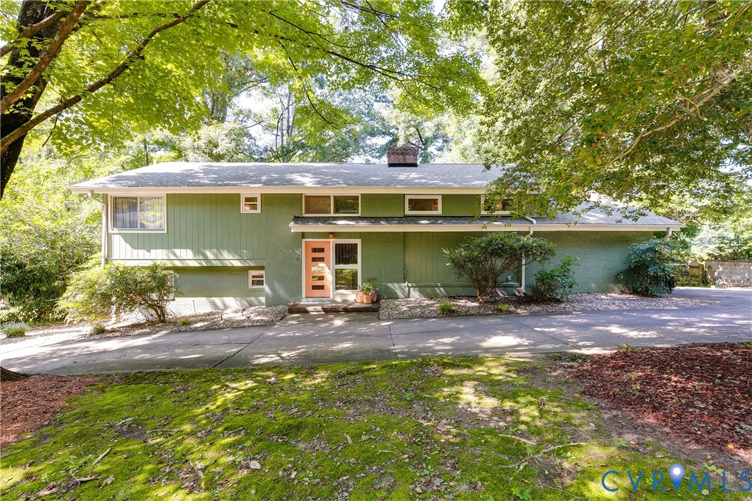 608 Scarlet Oak Rd — photo