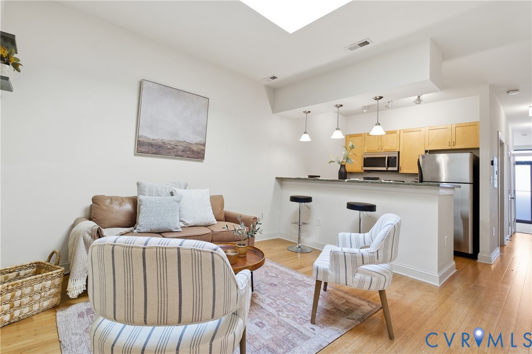 1333 W Broad St Unit#U506 — photo
