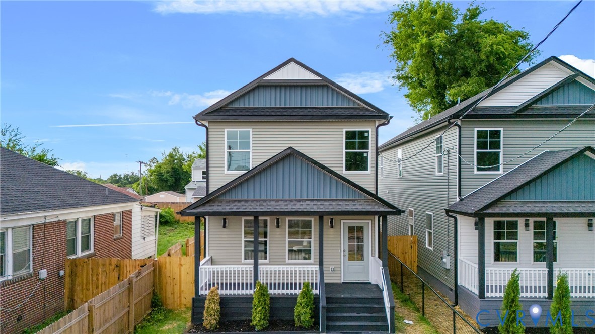 217 Graham Rd — photo