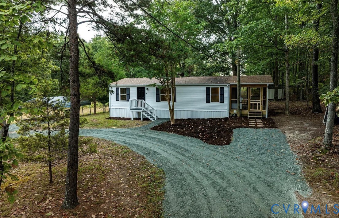 1103 Lasley Ln — photo
