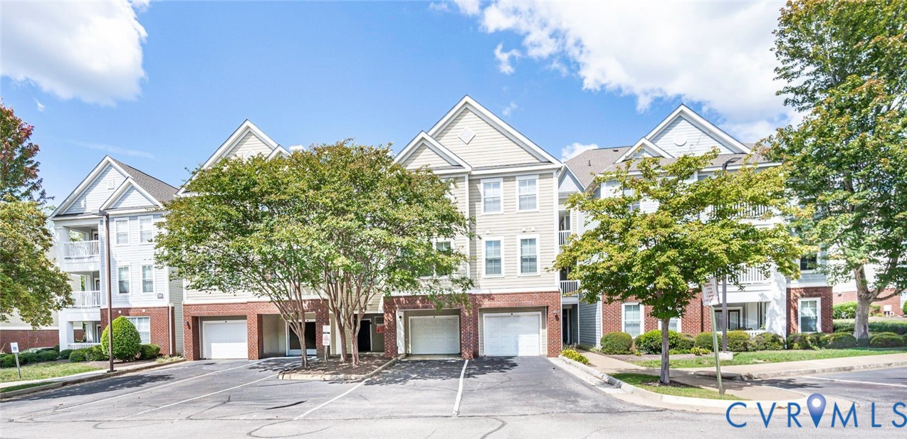 704 Bristol Village Dr Unit#104 — photo