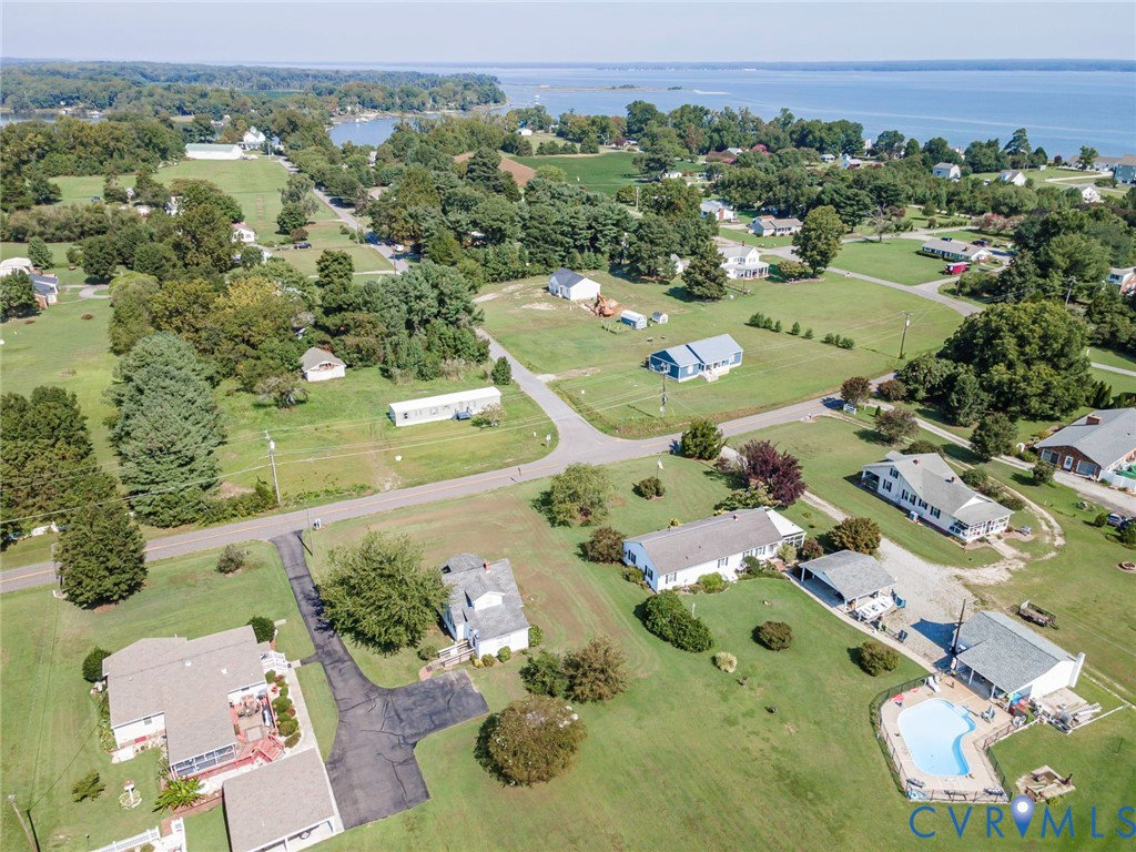 4912 Water View Rd — photo